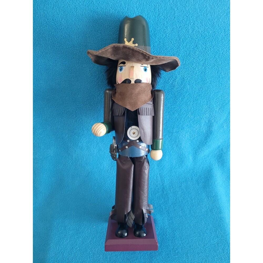 CHRISTMAS WOODEN NUTCRACKER 14" WESTERN SHERIFF COWBOY WITH GUN & HOLSTER RARE